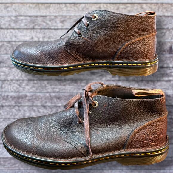 Men\'s Sz M11 DR. MARTENS Unisex Brown Leather Sussex Bear Track Chukka Boots EUC